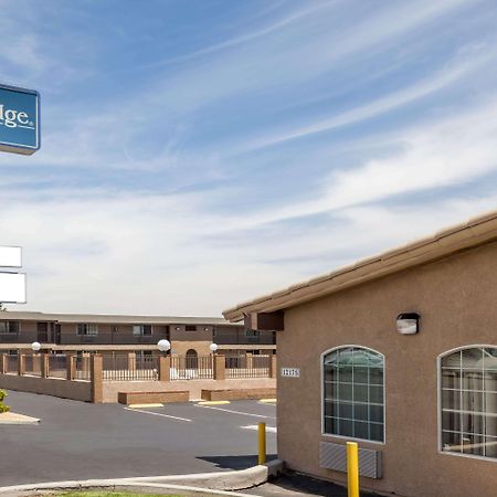 Travelodge By Wyndham Victorville Esterno foto