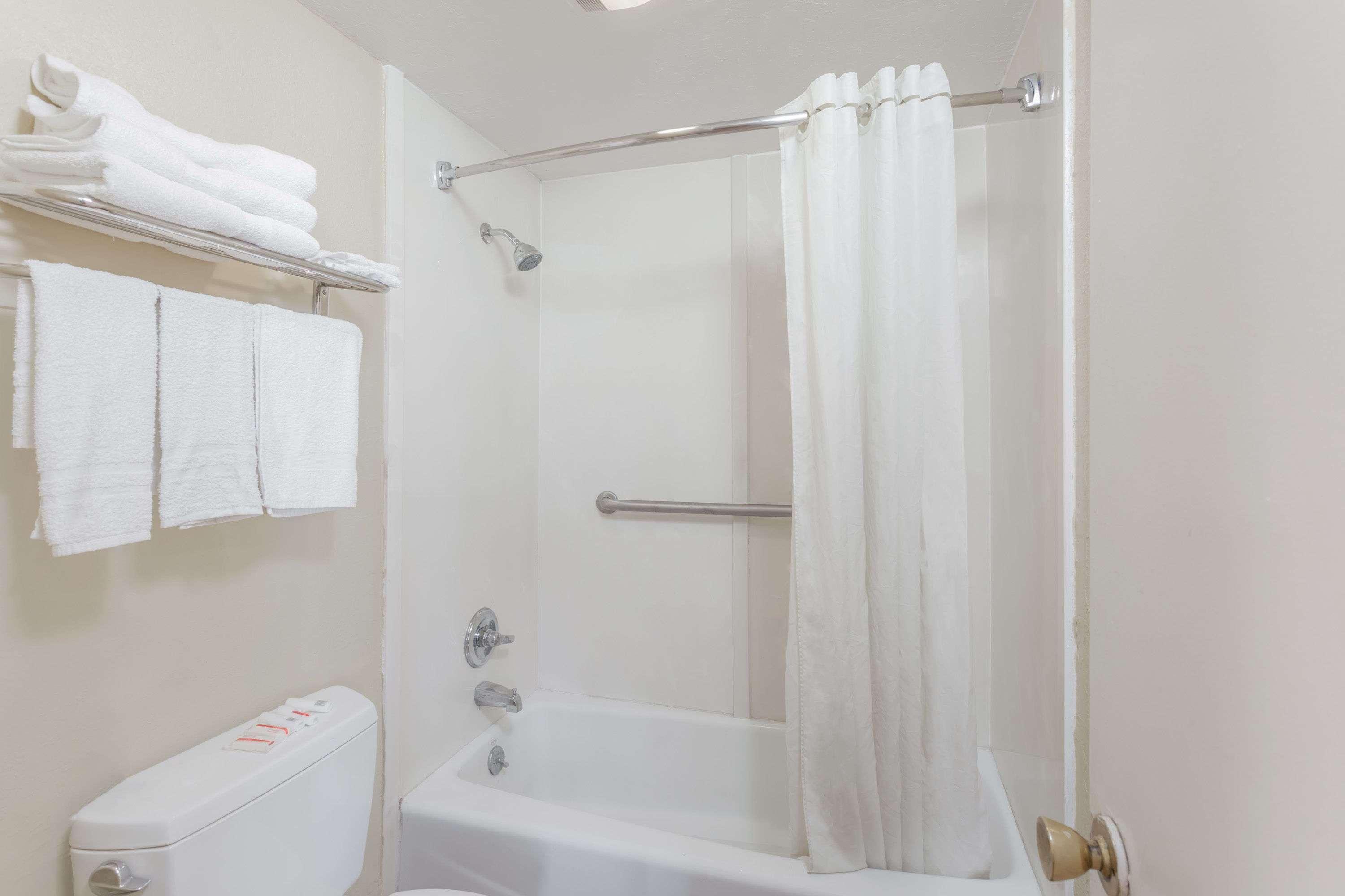 Travelodge By Wyndham Victorville Esterno foto