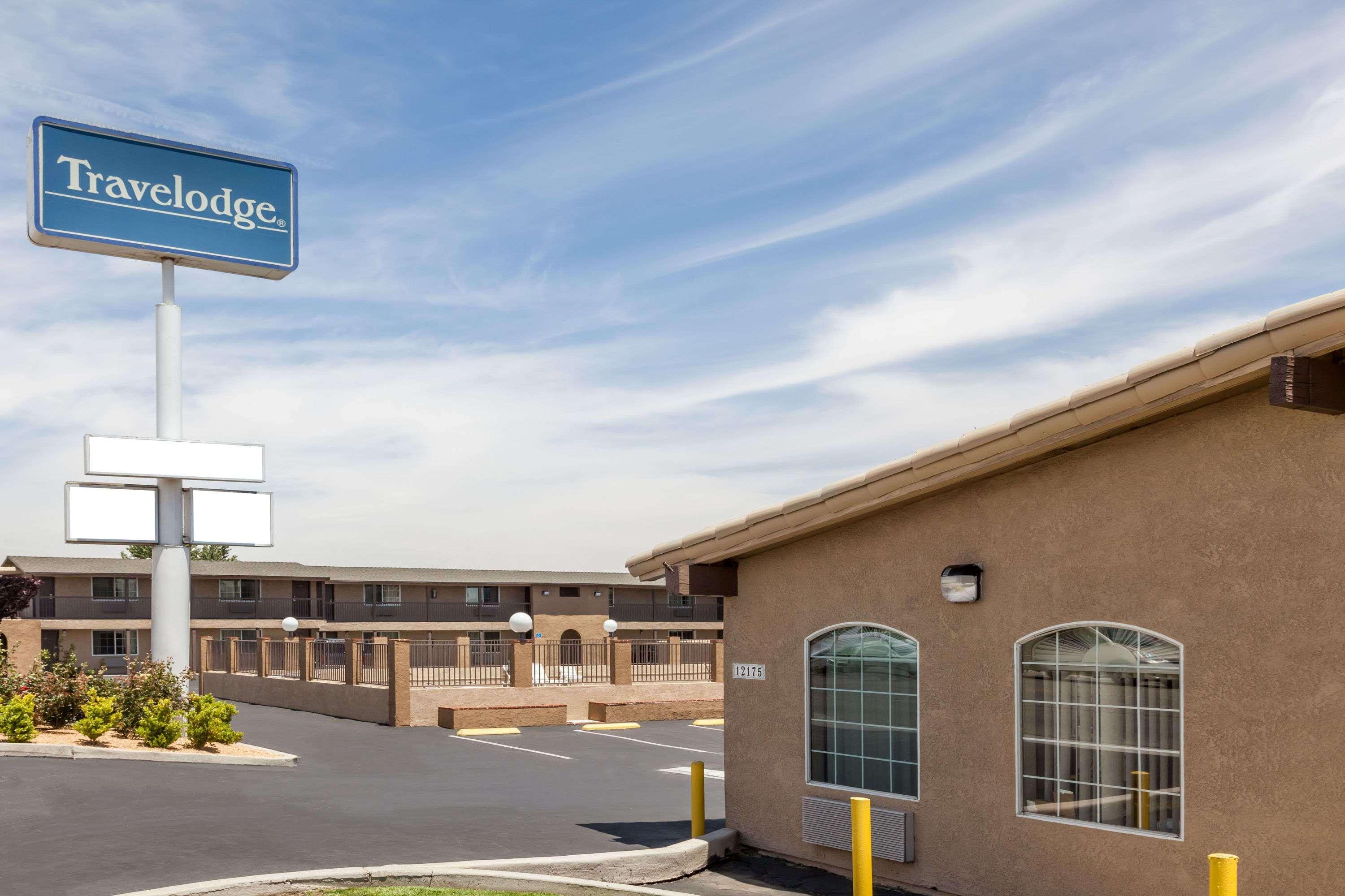 Travelodge By Wyndham Victorville Esterno foto